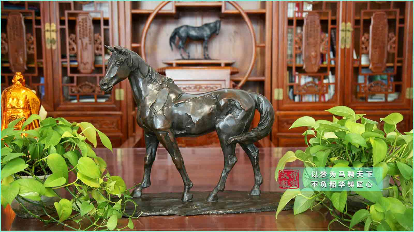 鑄銅馬到成功工藝品雕塑,客廳書房辦公室玄關(guān)裝飾擺件,銅雕工藝品廠家定制